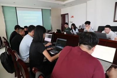 洛陽市總工會(huì)舉辦第八屆河南省職工職業(yè)技能大賽數(shù)據(jù)安全管理員賽項(xiàng)選拔賽，聚焦網(wǎng)絡(luò)安全技術(shù)人才選拔